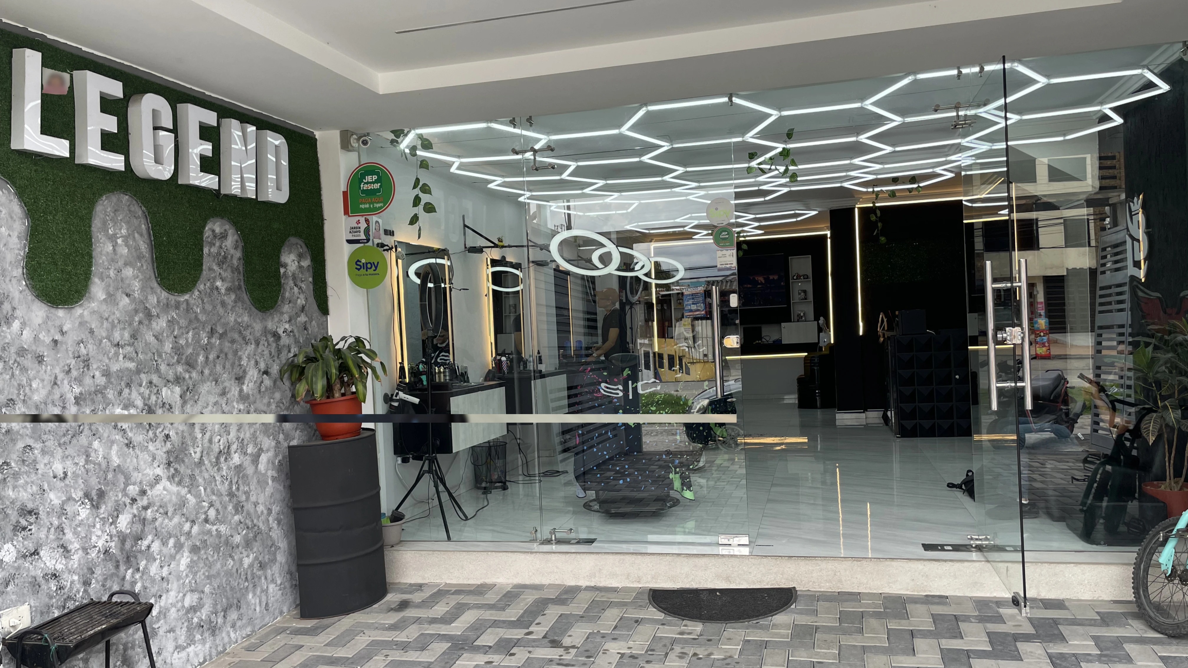 Legend Barber Service